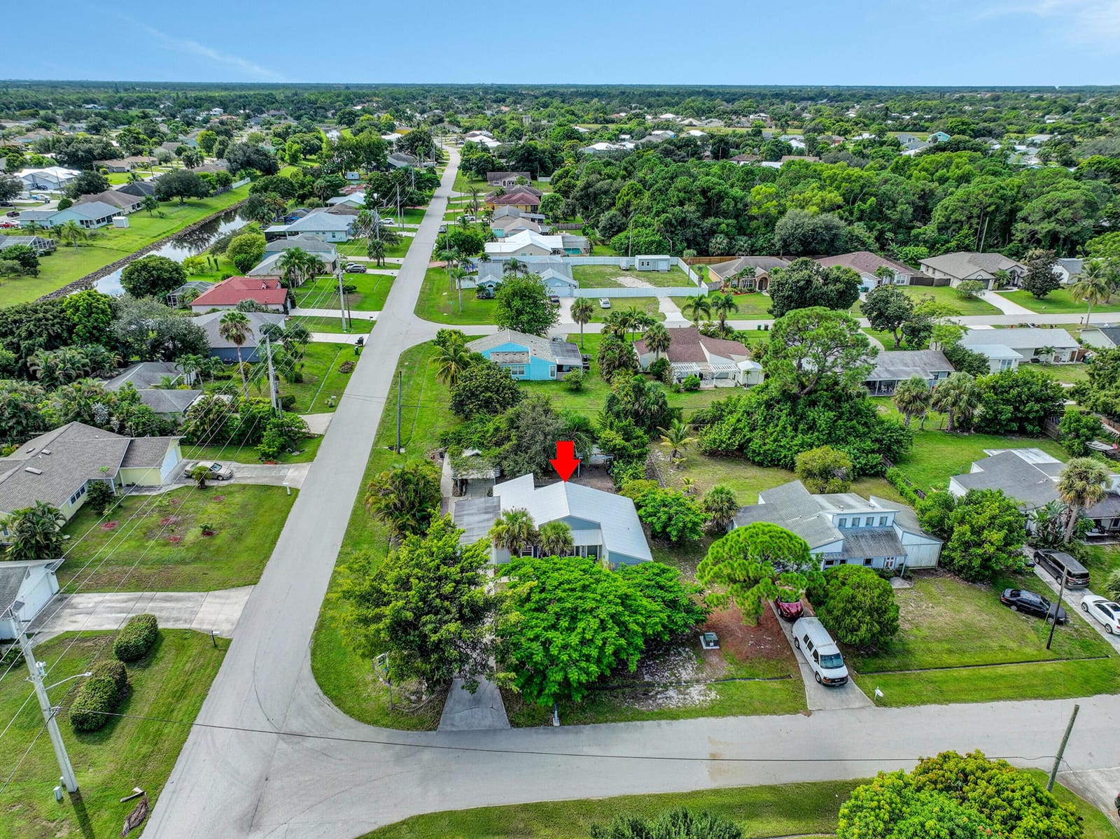 502 SW Banks Terrace, Port St. Lucie, FL 34953