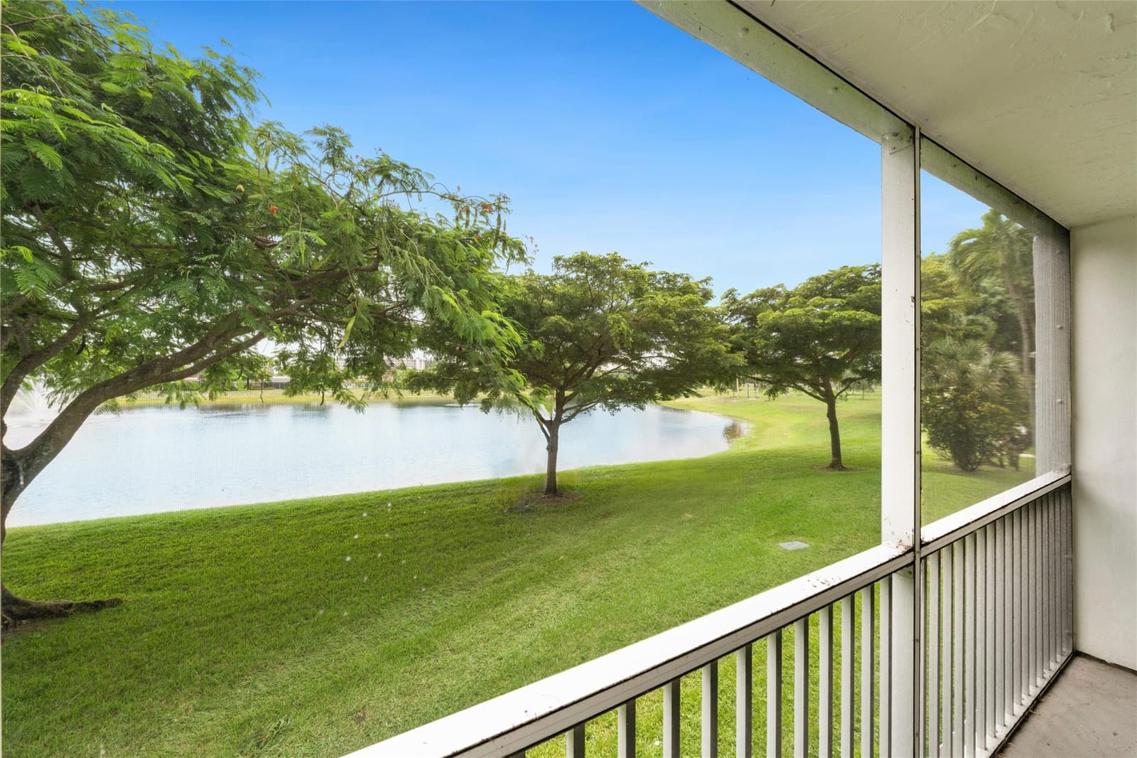 3150 N Course Lane 204, Pompano Beach, FL 33069 photo 14