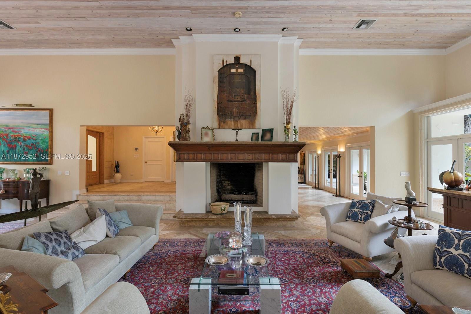 10100 Lakeside Drive — photo 4