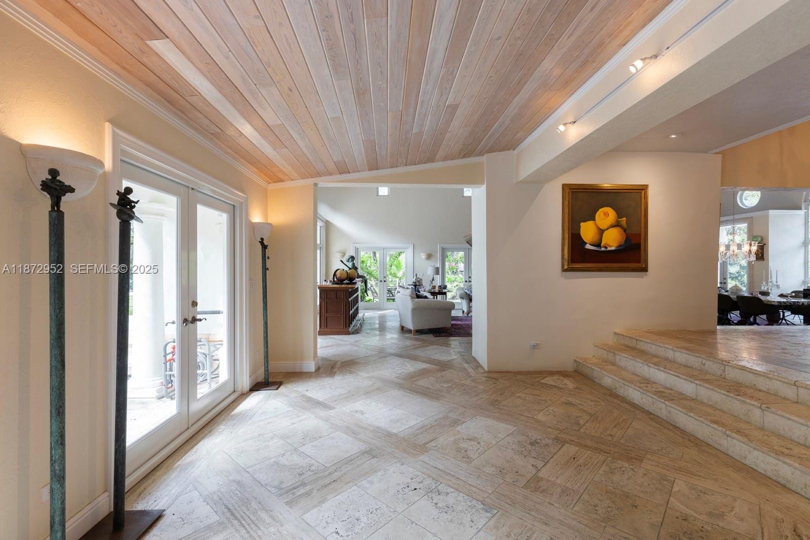 10100 Lakeside Drive — photo 9