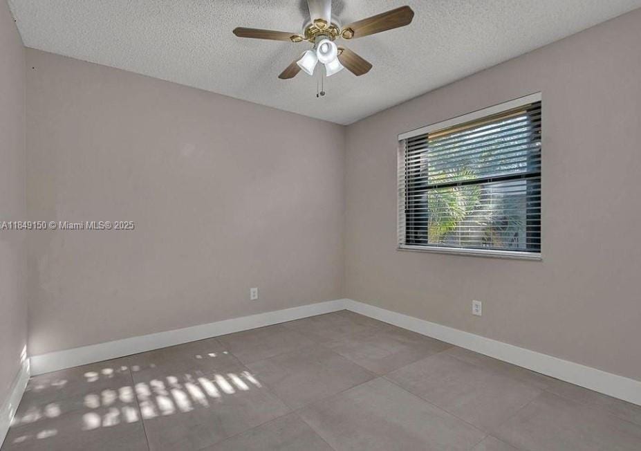 9728 Hammocks Boulevard 201-27 — photo 11