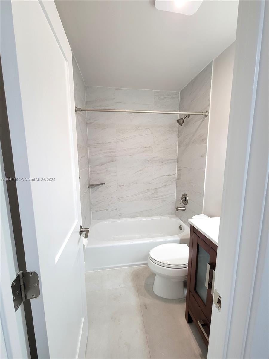 9728 Hammocks Boulevard 201-27 — photo 9