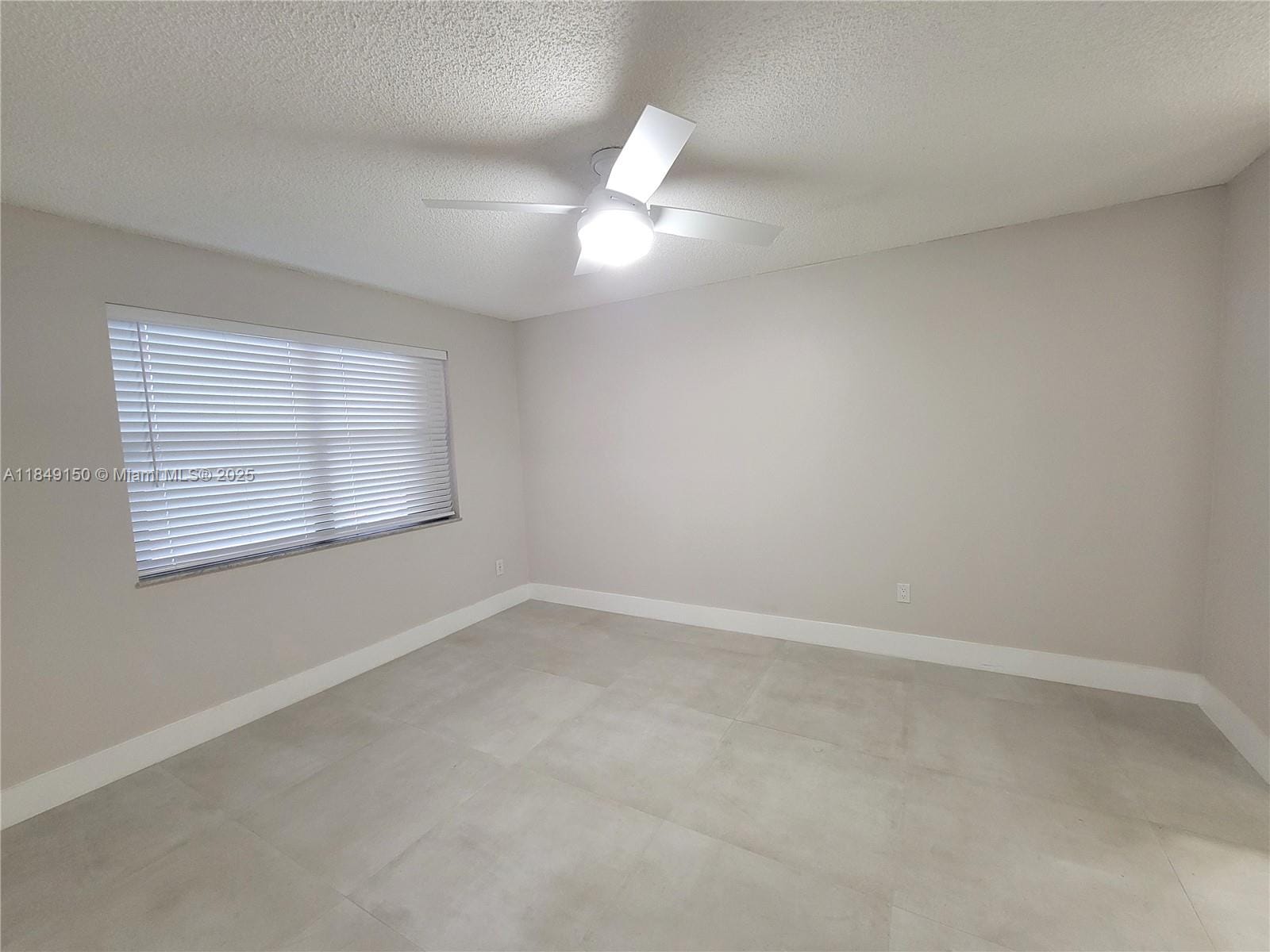 9728 Hammocks Boulevard 201-27 — photo 10