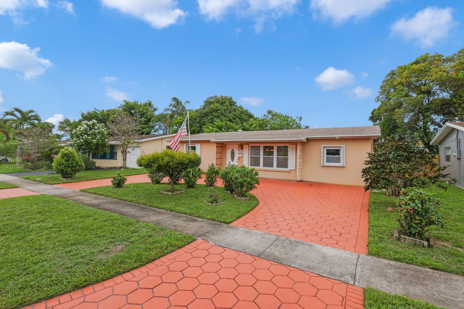5946 NW 16th Court — photo 3