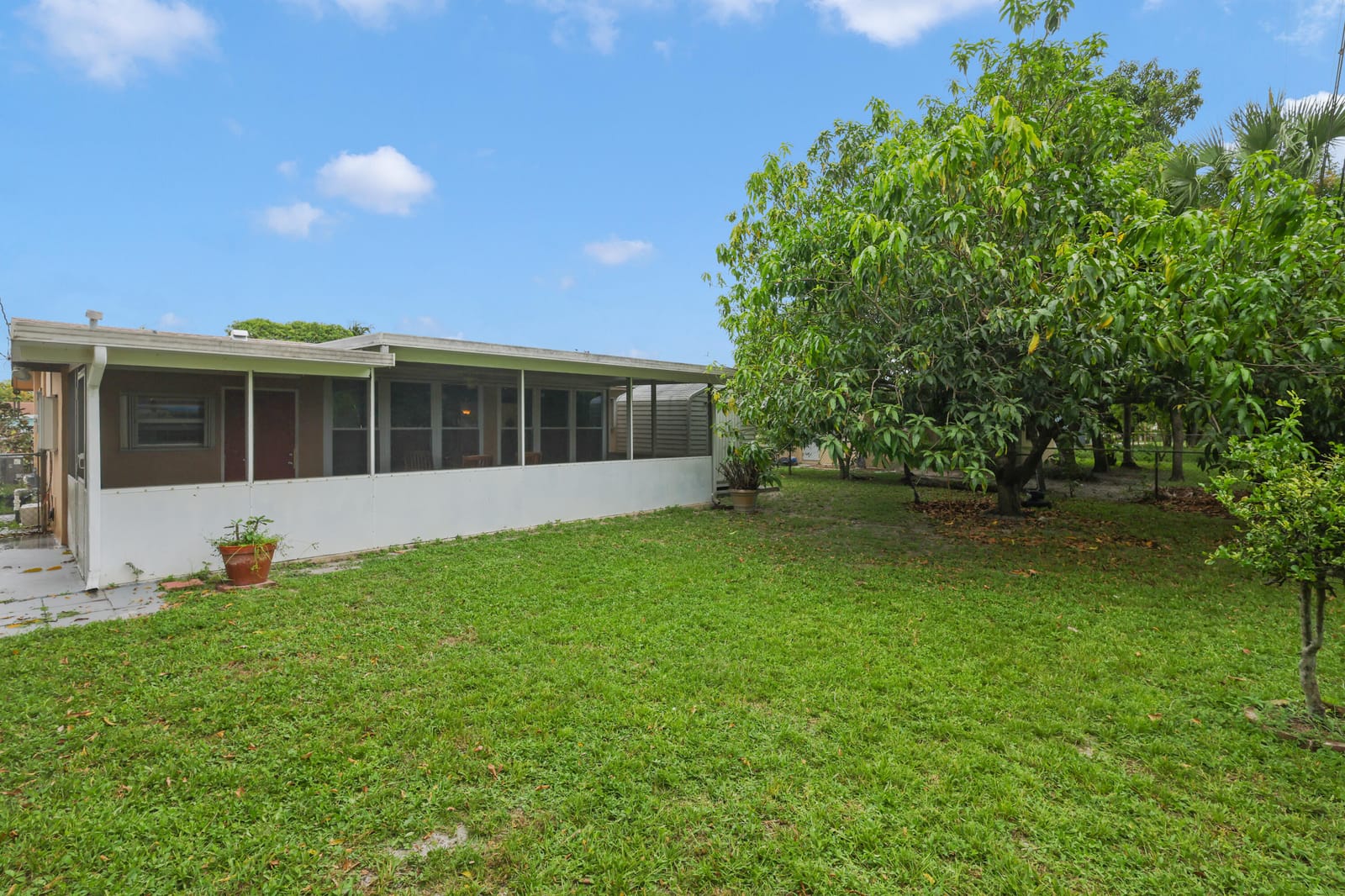 5946 NW 16th Court, Sunrise, FL 33313 photo 28