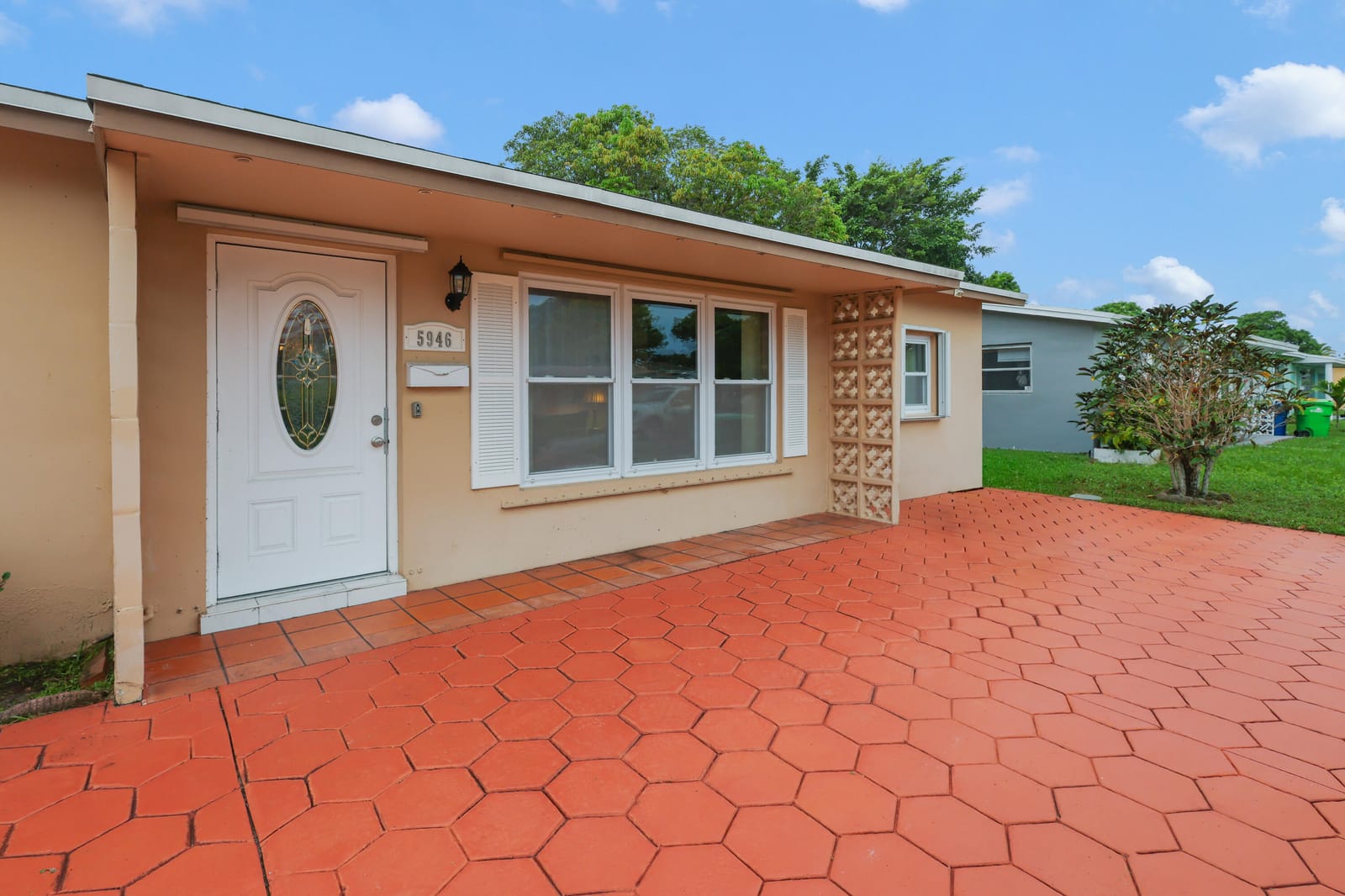 5946 NW 16th Court — photo 4