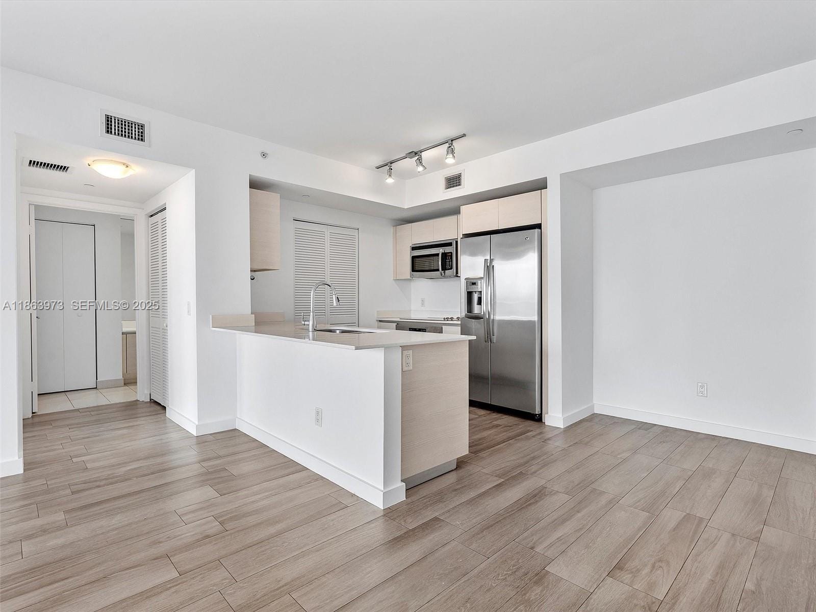 4250 Biscayne Boulevard 1416, Miami, FL 33137 photo 11