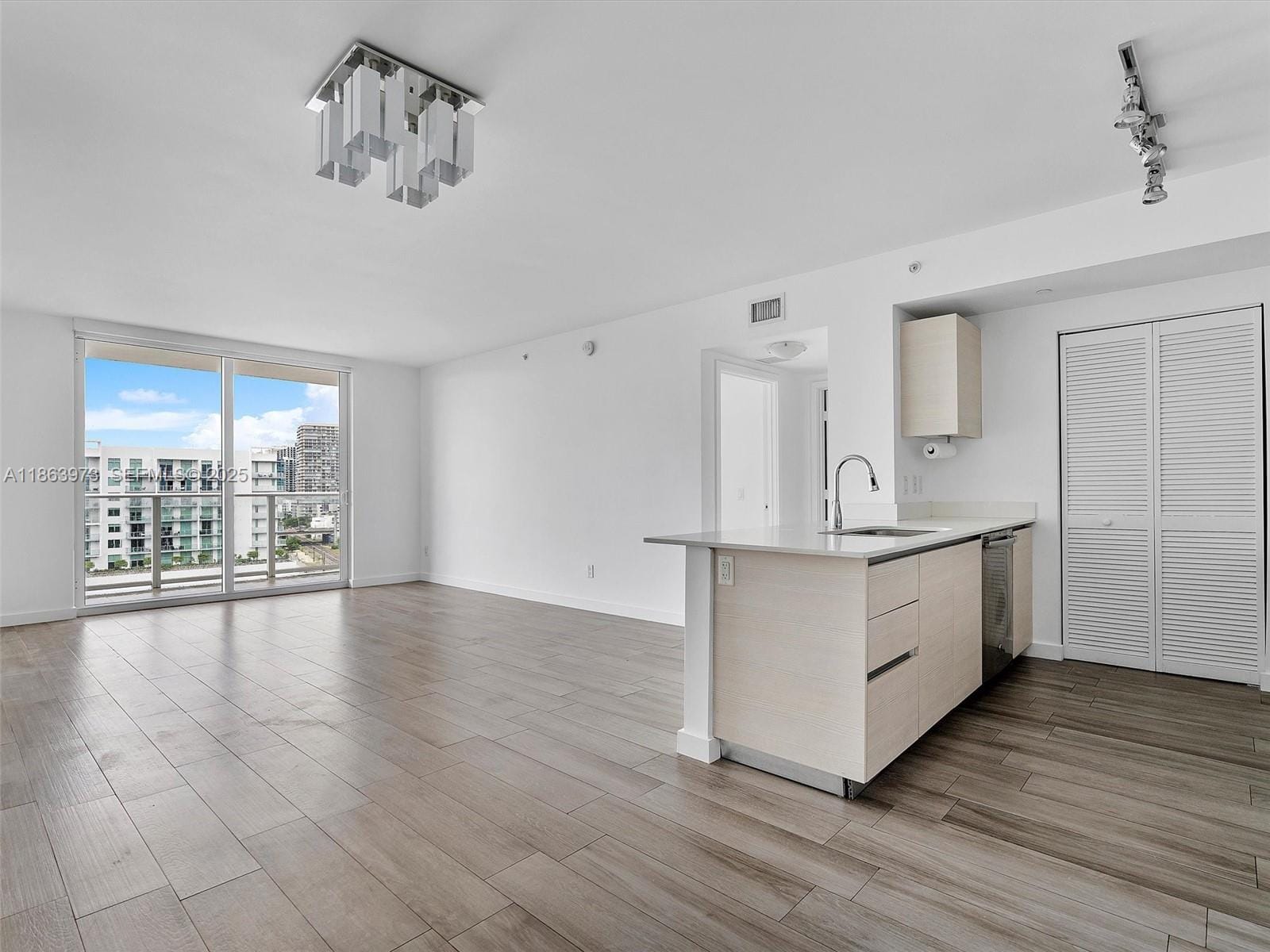 4250 Biscayne Boulevard 1416, Miami, FL 33137 photo 7