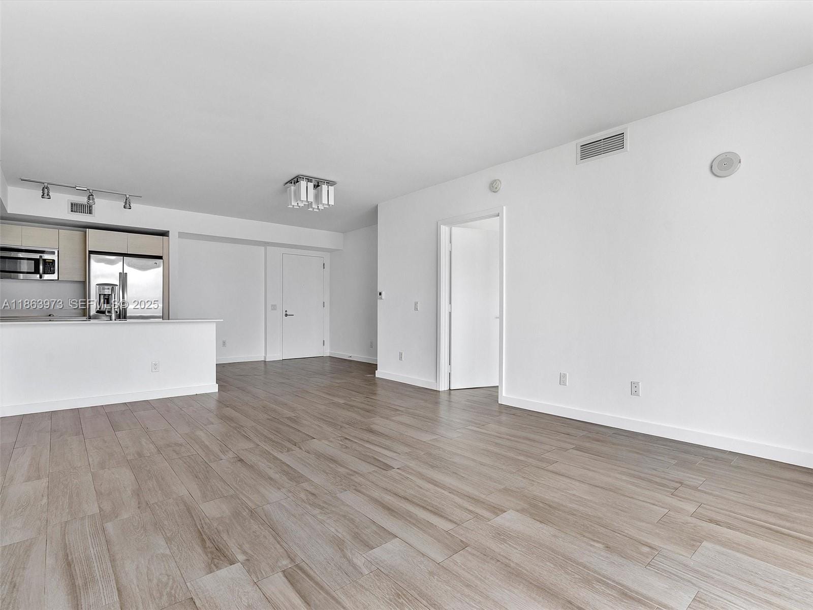 4250 Biscayne Boulevard 1416, Miami, FL 33137 photo 9