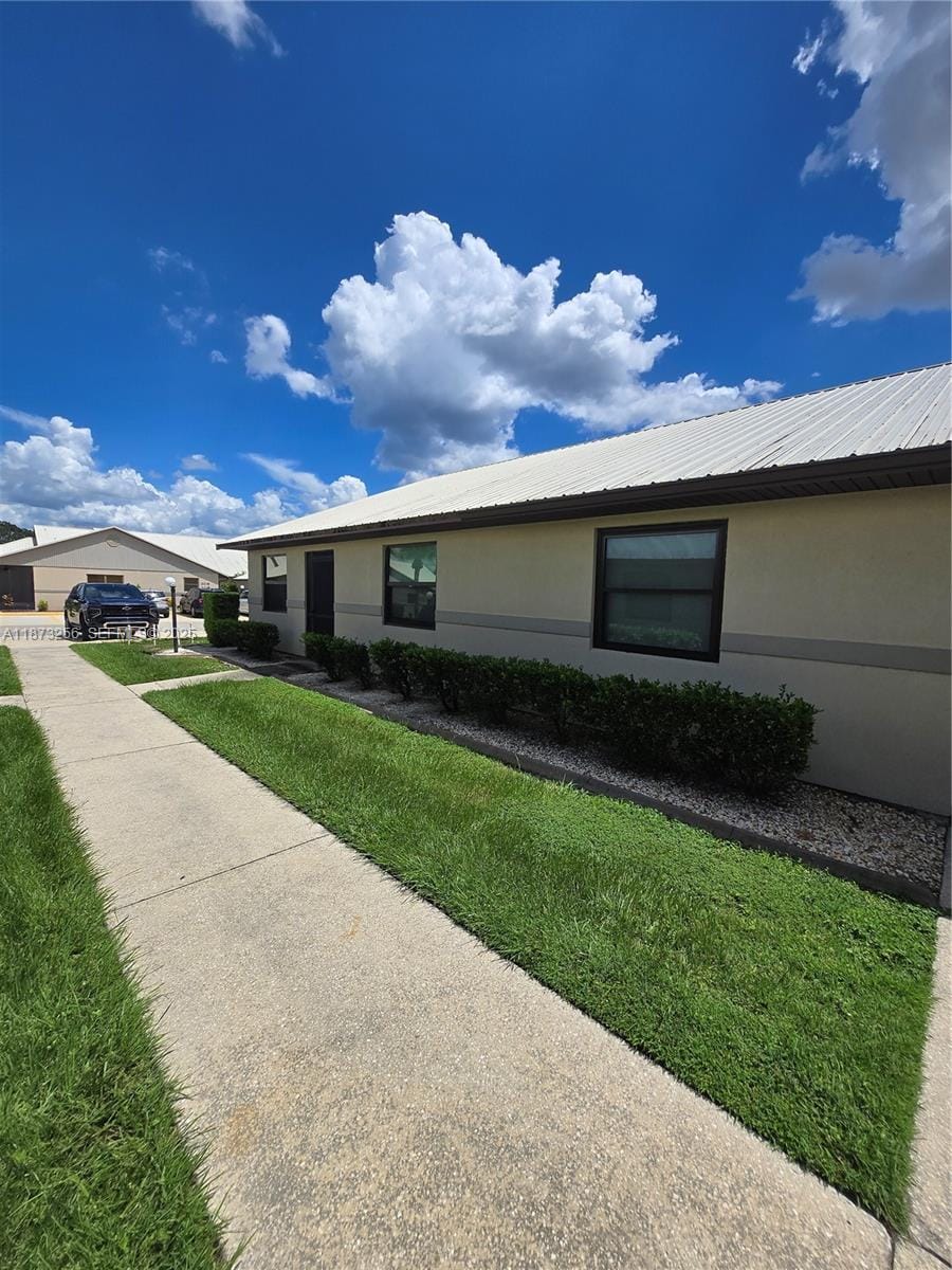 2103 Villaway 2103, Sebring, FL 33876 photo 4