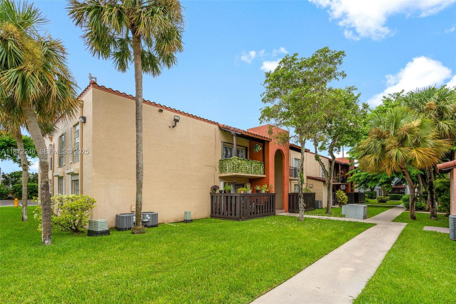 10834 N Kendall Drive X12, Miami, FL 33176 photo 5
