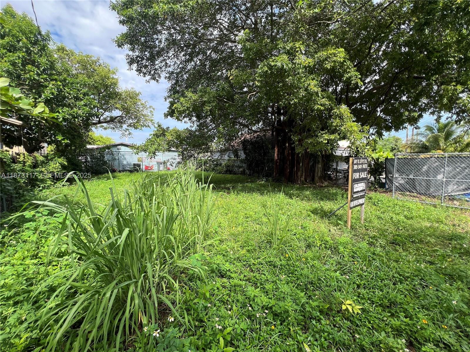 7552 NE Miami Court, Miami, FL 33138 photo 6