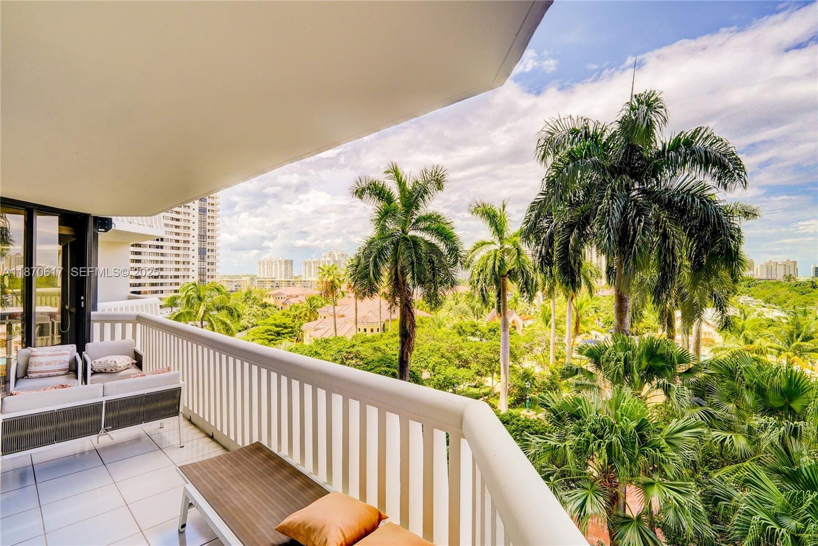 2000 Island Boulevard 710, Aventura, FL 33160 photo 17