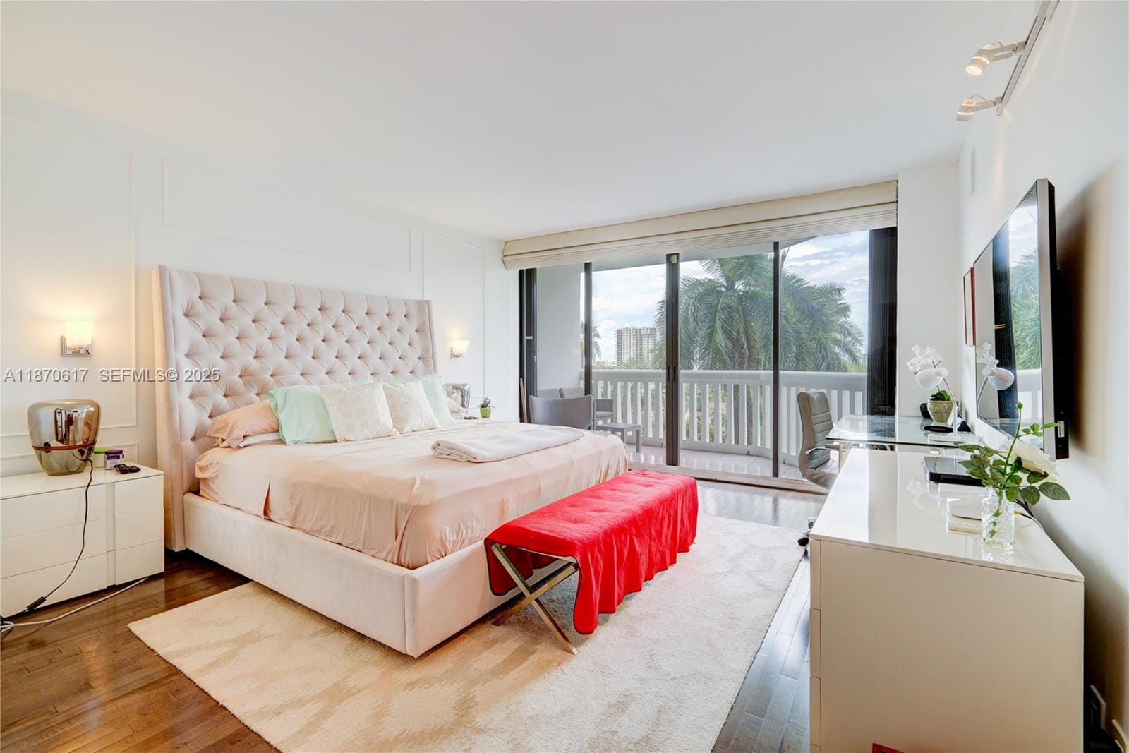 2000 Island Boulevard 710, Aventura, FL 33160 photo 26