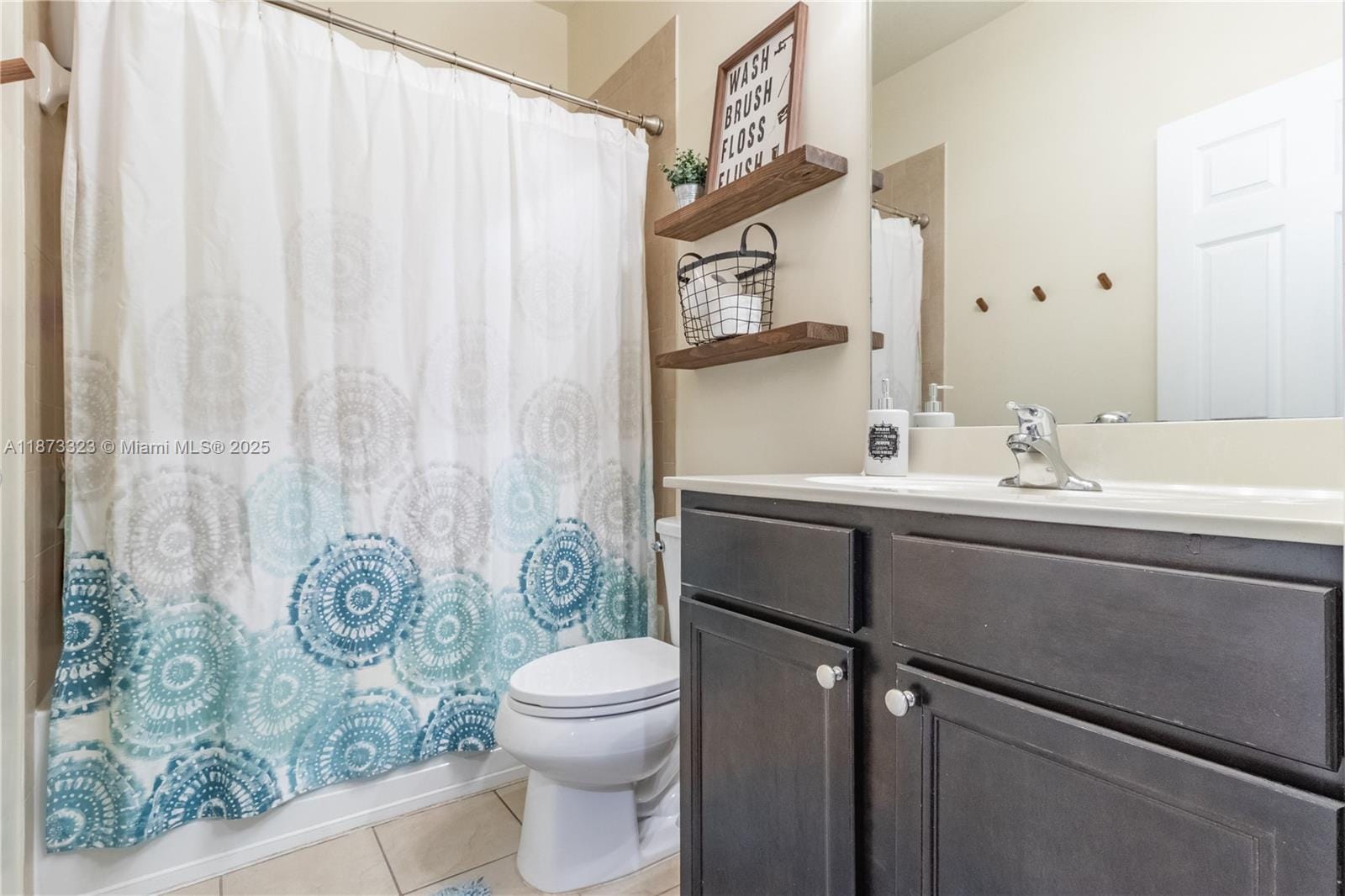 8889 W 35th Lane, Hialeah, FL 33018 photo 20