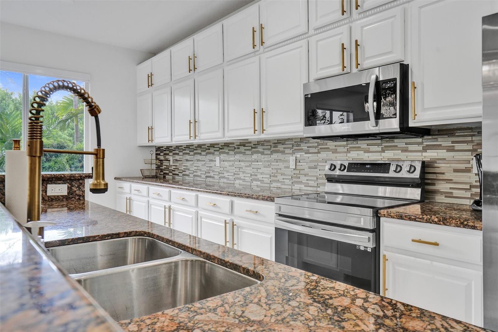 121 SE 7th Avenue 121, Pompano Beach, FL 33060 photo 9