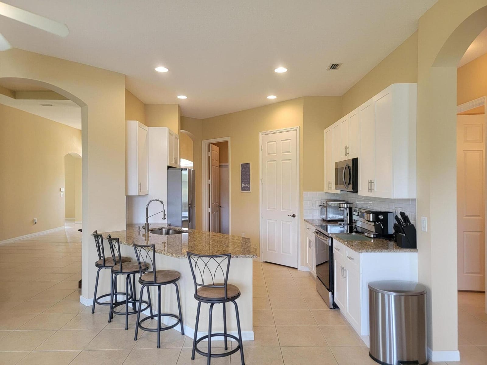633 SW Long Key Court — photo 11