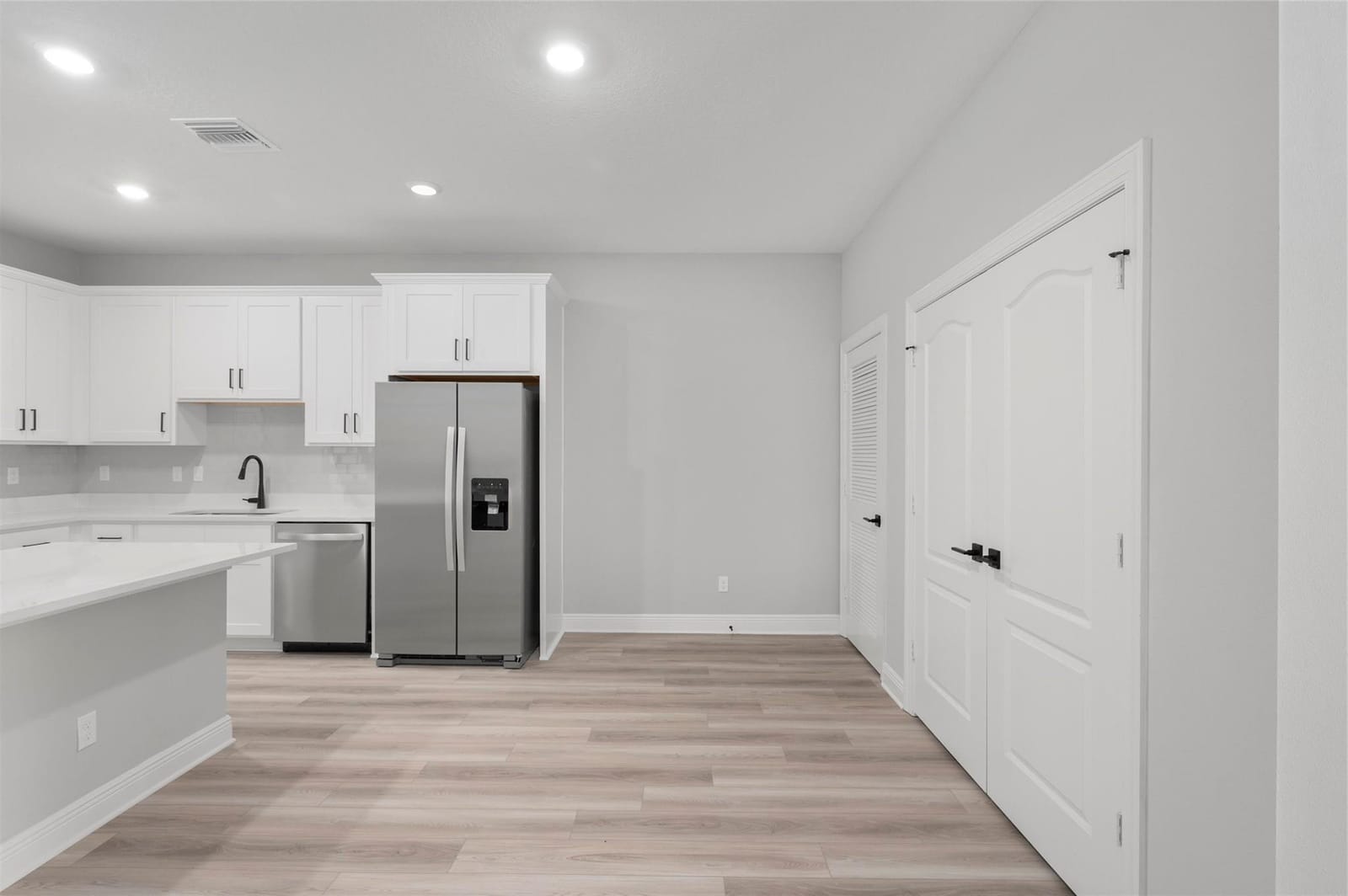 1617 Celebration Drive — photo 5