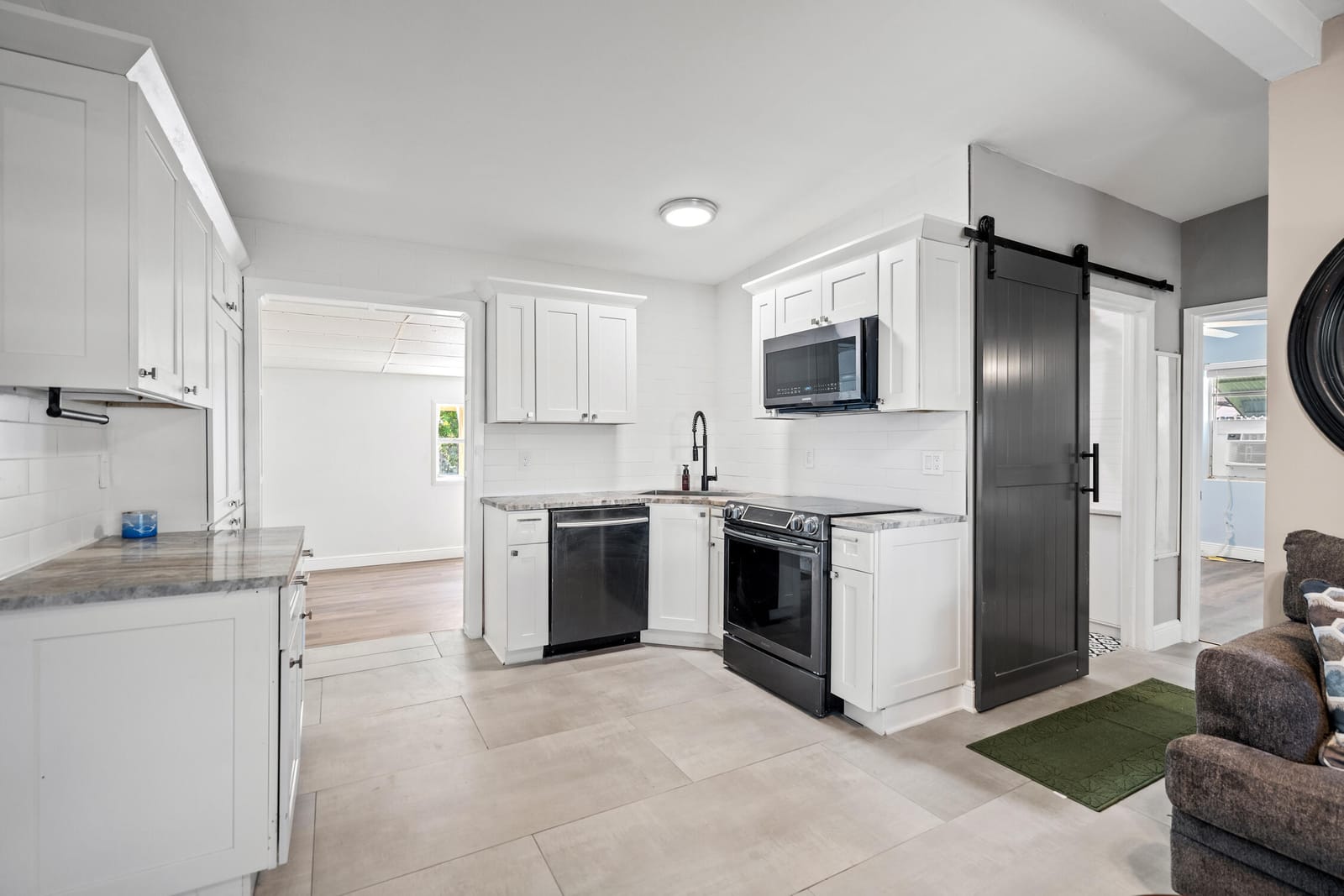 5564 Maypop Road, West Palm Beach, FL 33415 photo 2