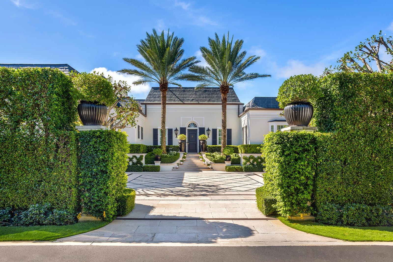 134 Casa Bendita, Palm Beach, FL 33480 photo 2