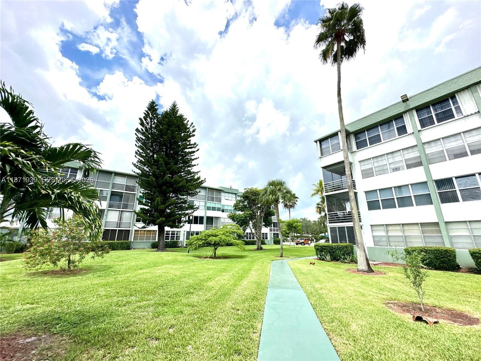 2771 Taft Street 302, Hollywood, FL 33020 photo 18
