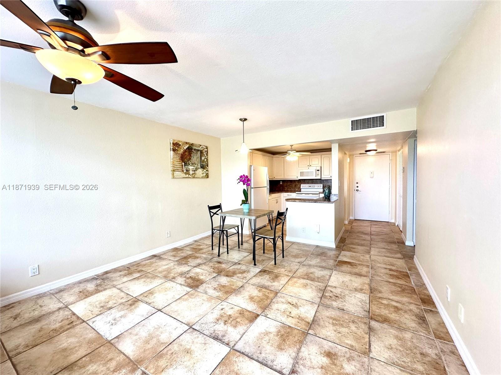 2771 Taft Street 302 — photo 5