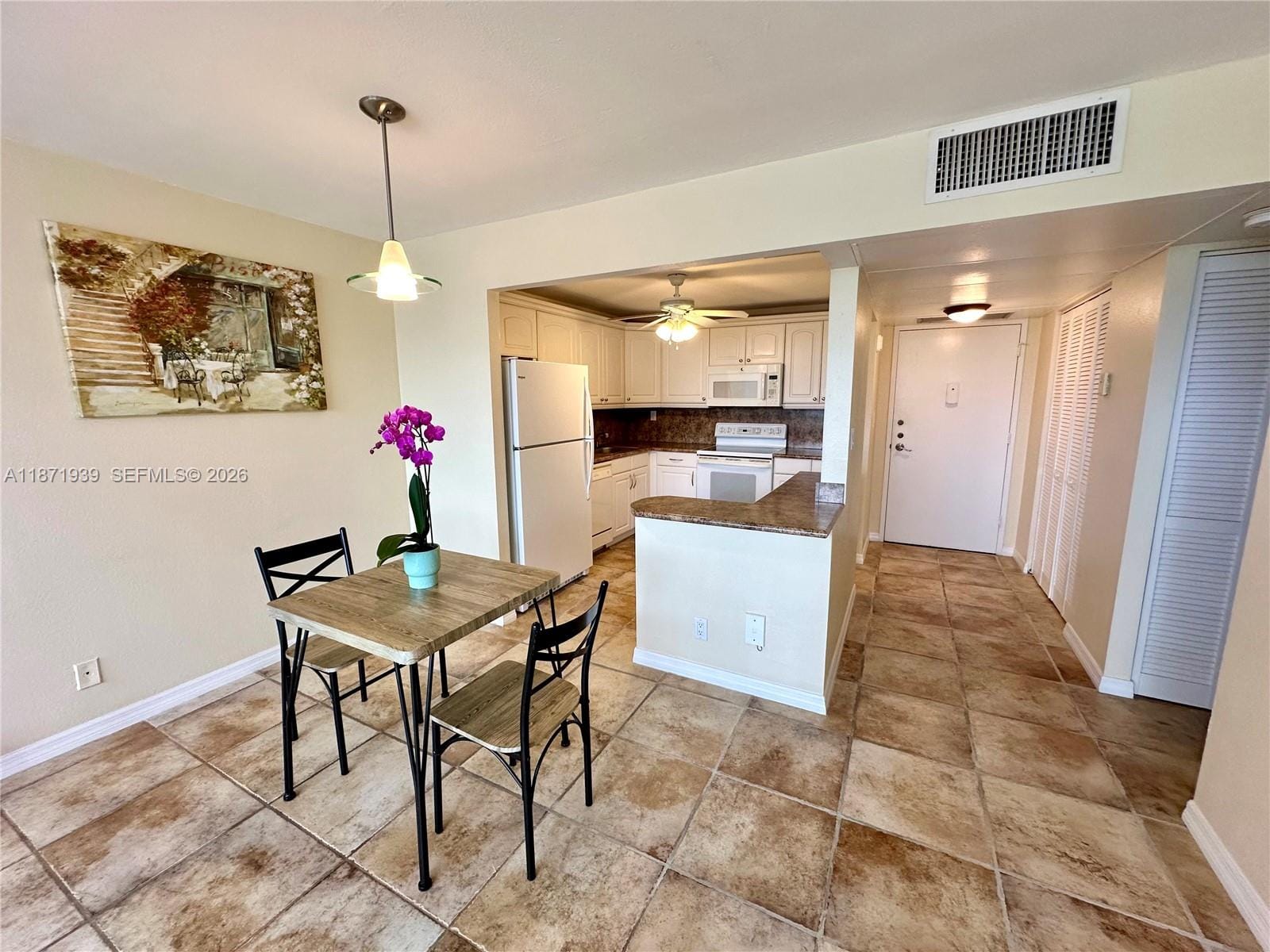 2771 Taft Street 302 — photo 6