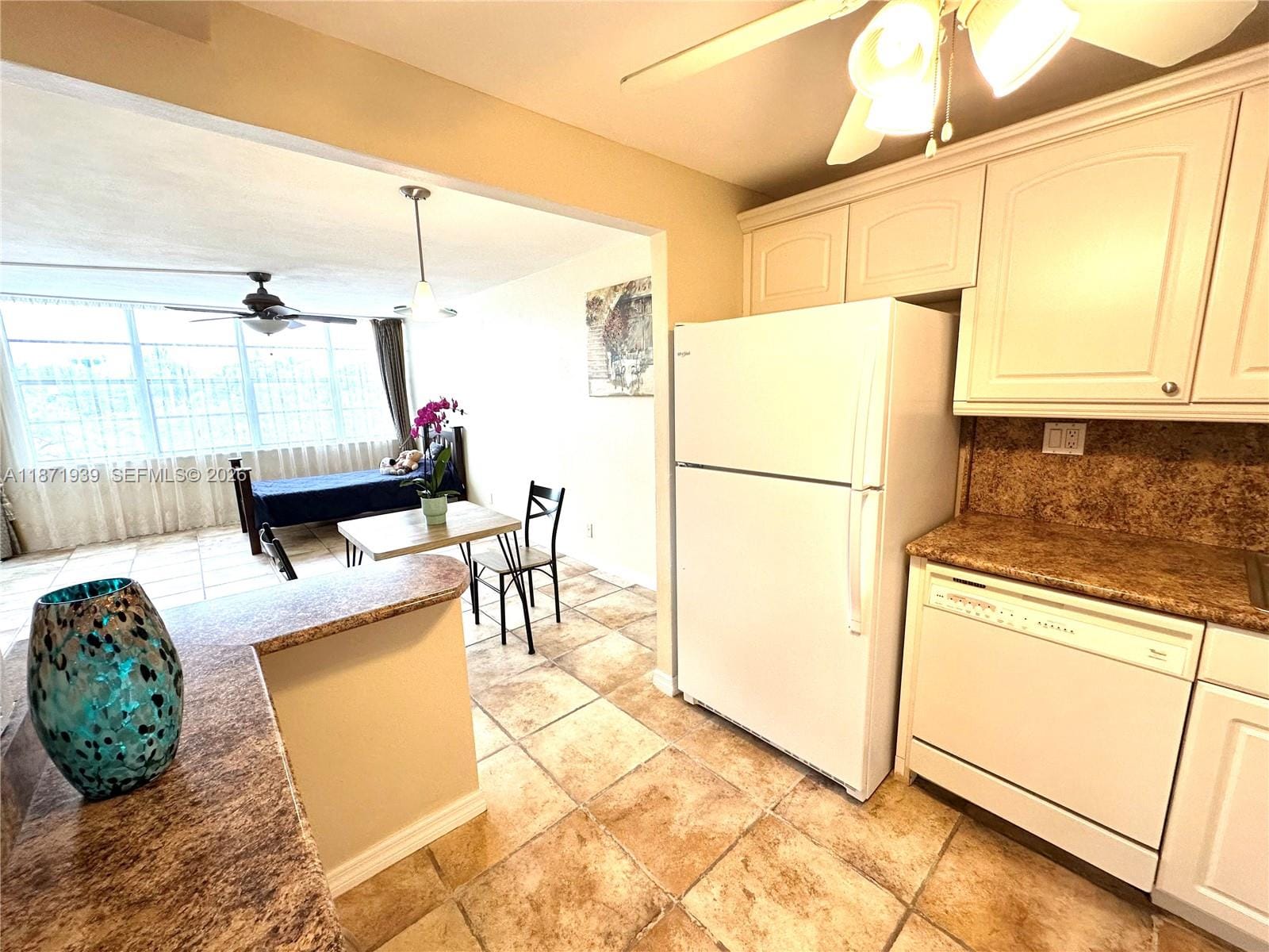 2771 Taft Street 302 — photo 7