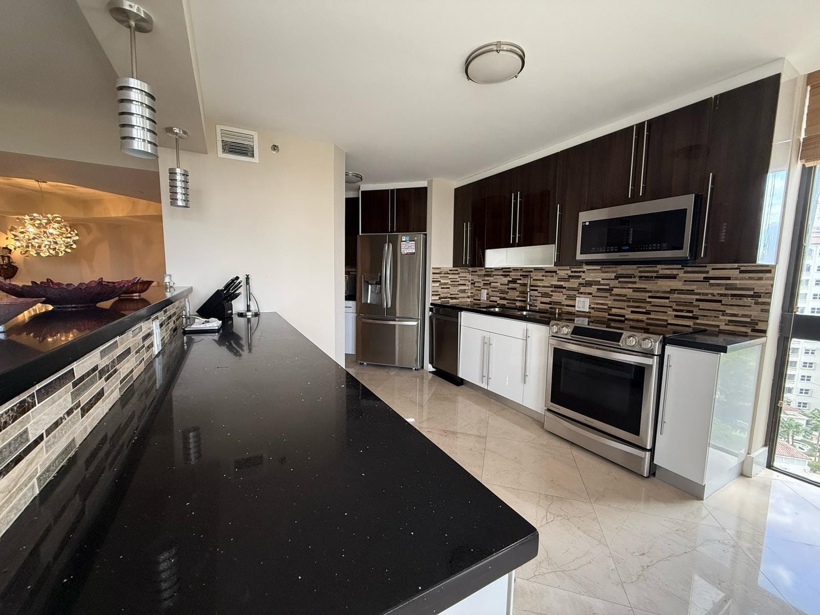 20185 E Country Club Drive 1202, Aventura, FL 33180 photo 21