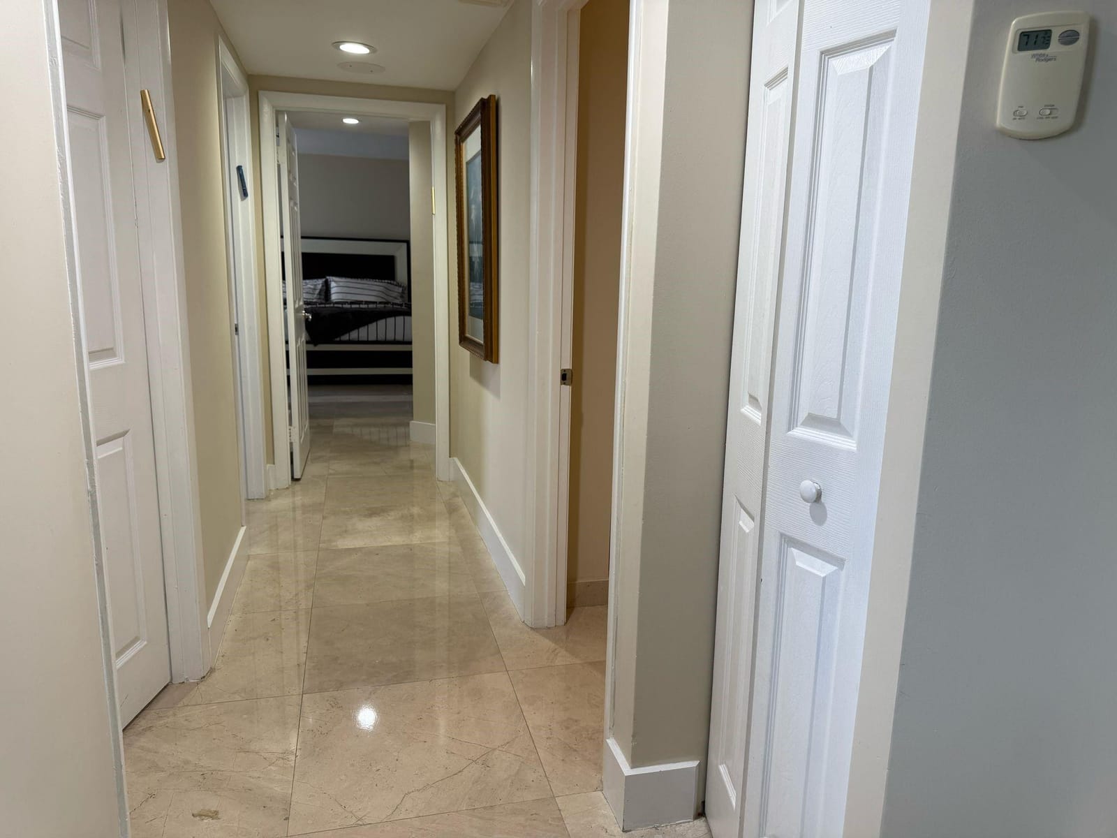 20185 E Country Club Drive 1202 — photo 7