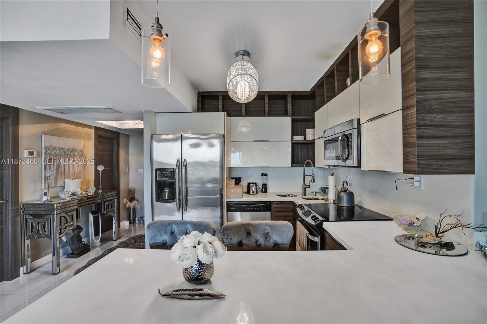 5401 Collins Avenue 424, Miami Beach, FL 33140 photo 15