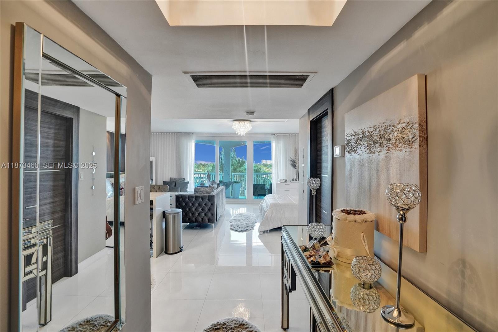 5401 Collins Avenue 424, Miami Beach, FL 33140 photo 17
