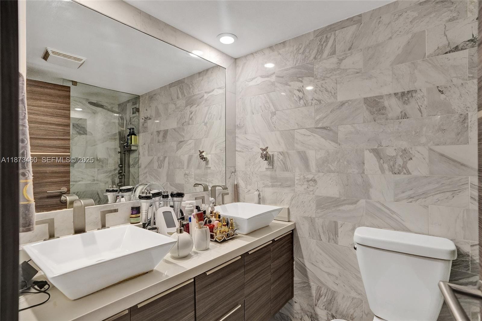 5401 Collins Avenue 424, Miami Beach, FL 33140 photo 19