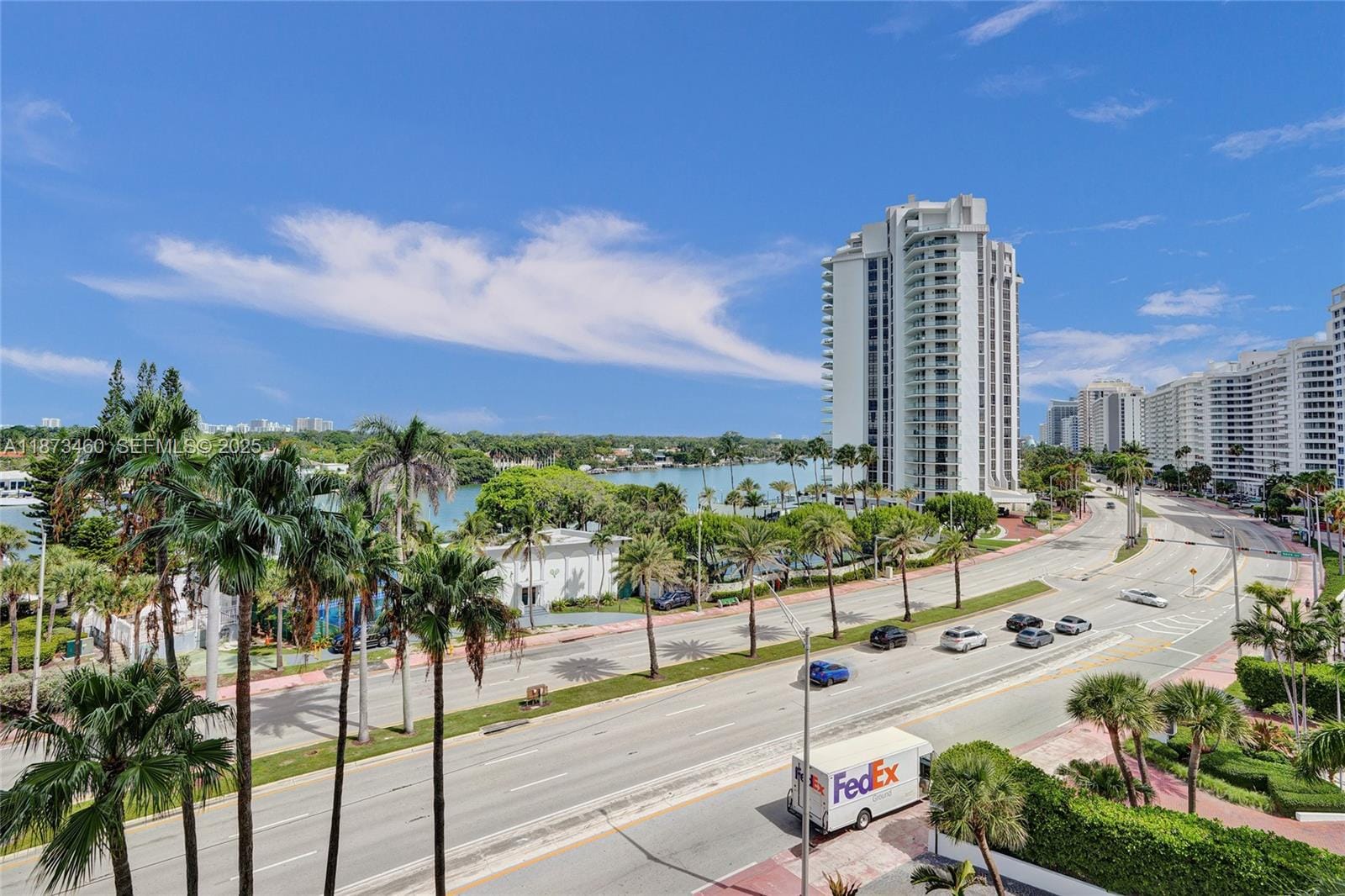 5401 Collins Avenue 424, Miami Beach, FL 33140 photo 3