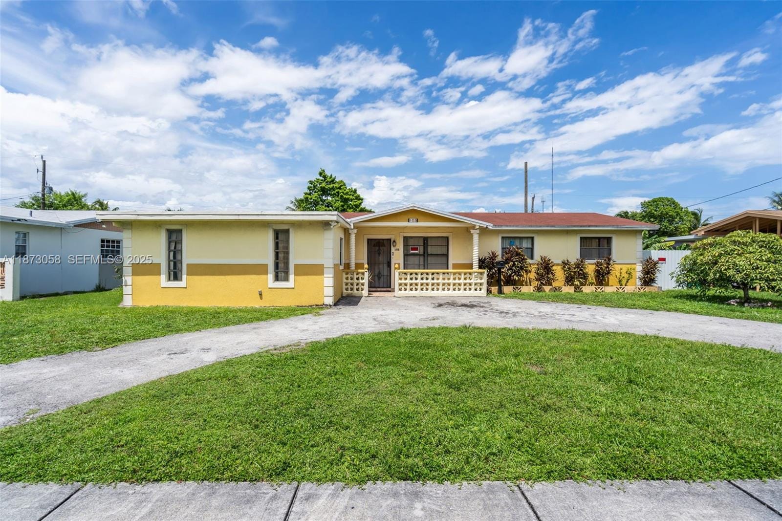 105 NE 213th Street, Miami Gardens, FL 33179 photo 1