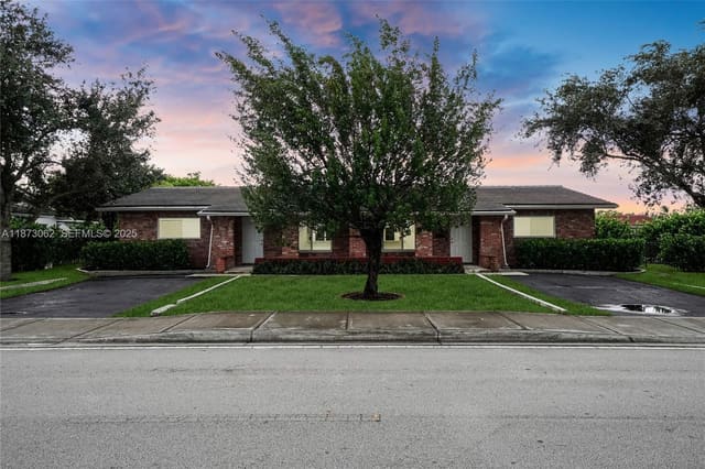 7516 NW 44th Court, Coral Springs, FL 33065