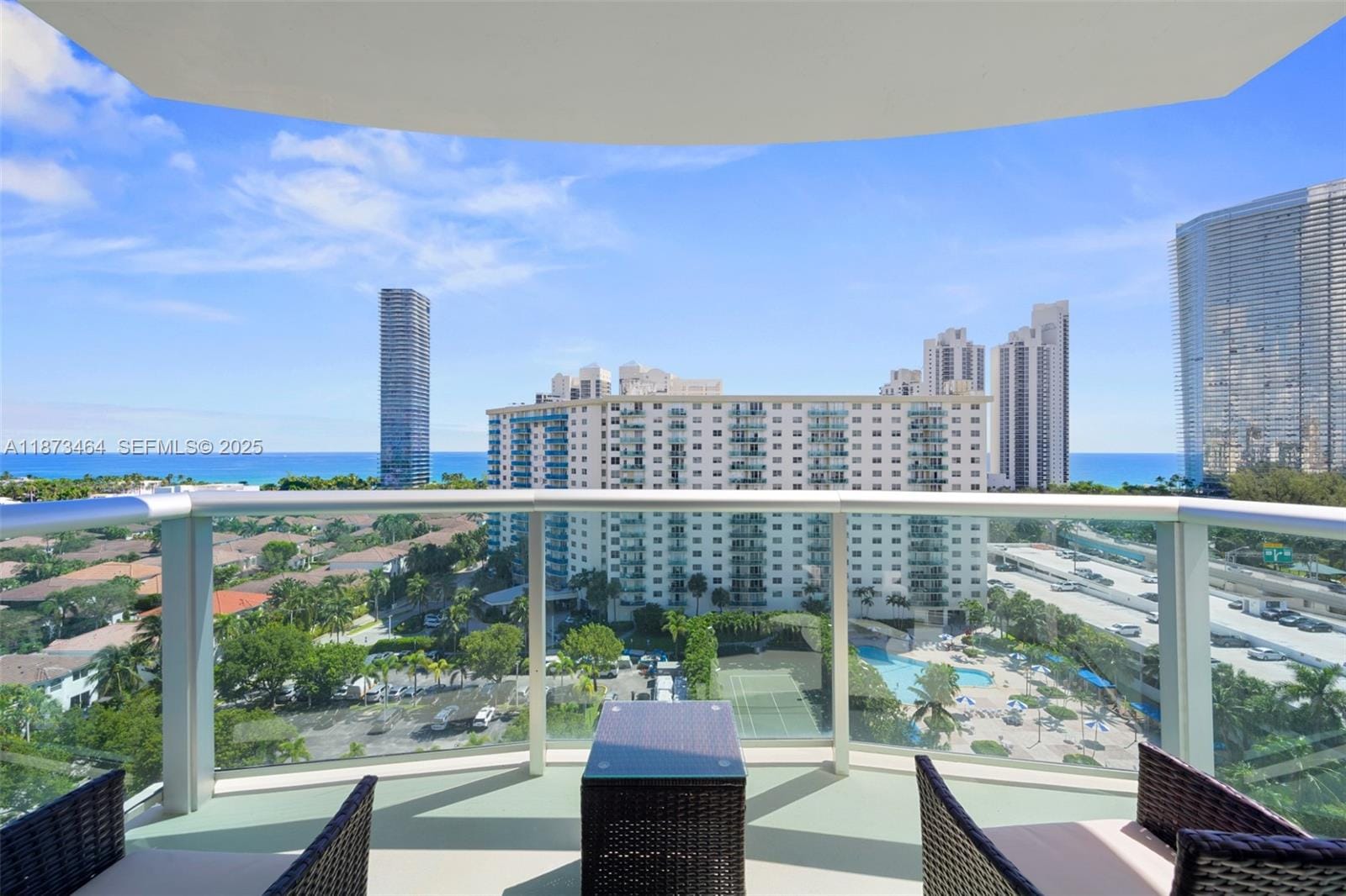 19380 Collins Avenue 1414 — photo 1