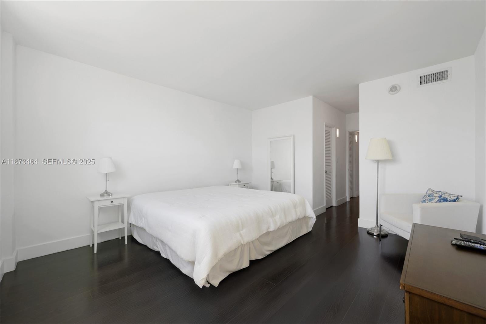 19380 Collins Avenue 1414 — photo 11