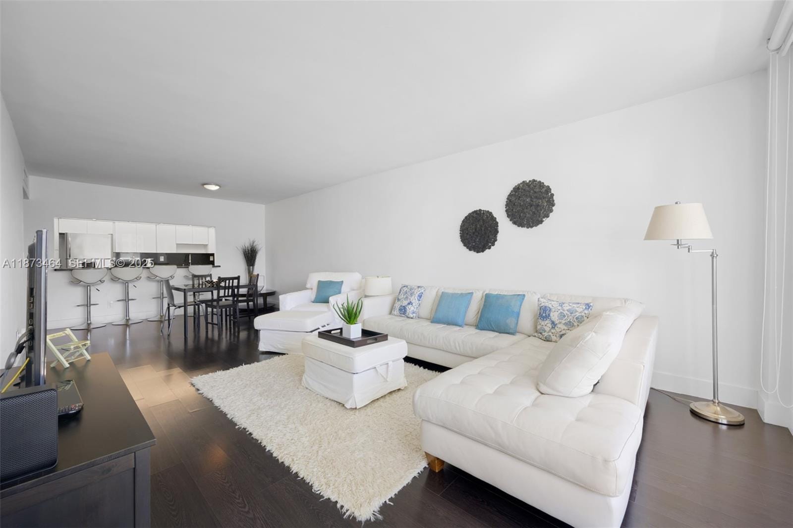 19380 Collins Avenue 1414 — photo 4