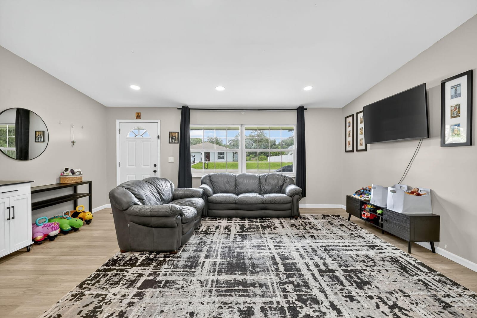 7905 Penny Lane — photo 4