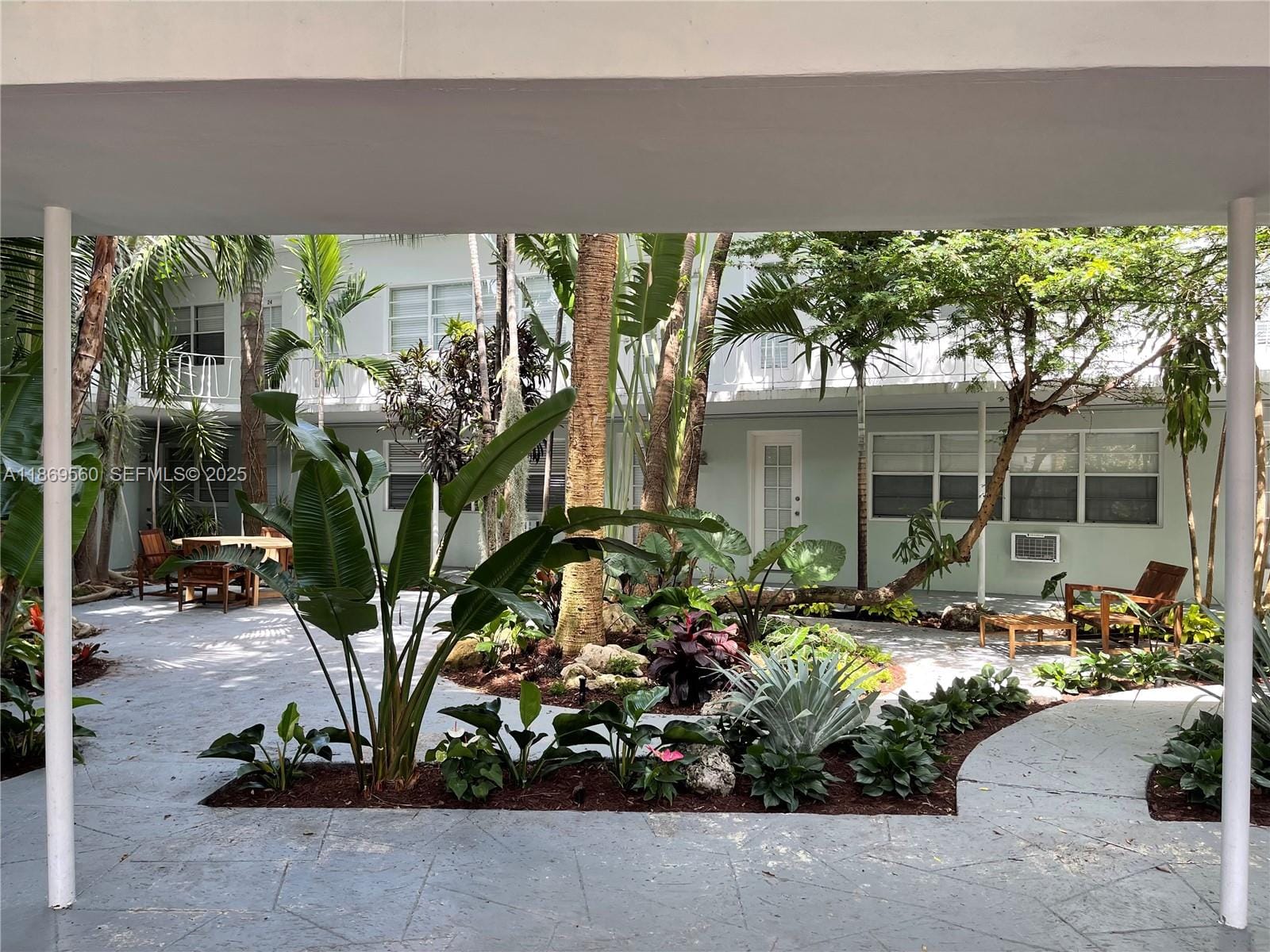1925 Washington Avenue 8, Miami Beach, FL 33139 photo 8