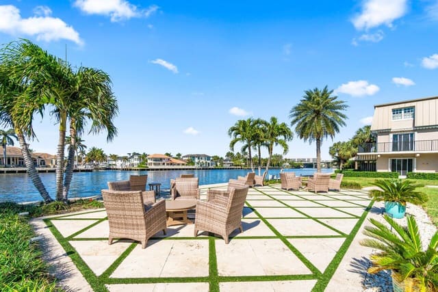 2000 S Ocean Boulevard 306, sold in Delray Beach Club Apts Condo, Delray Beach, FL