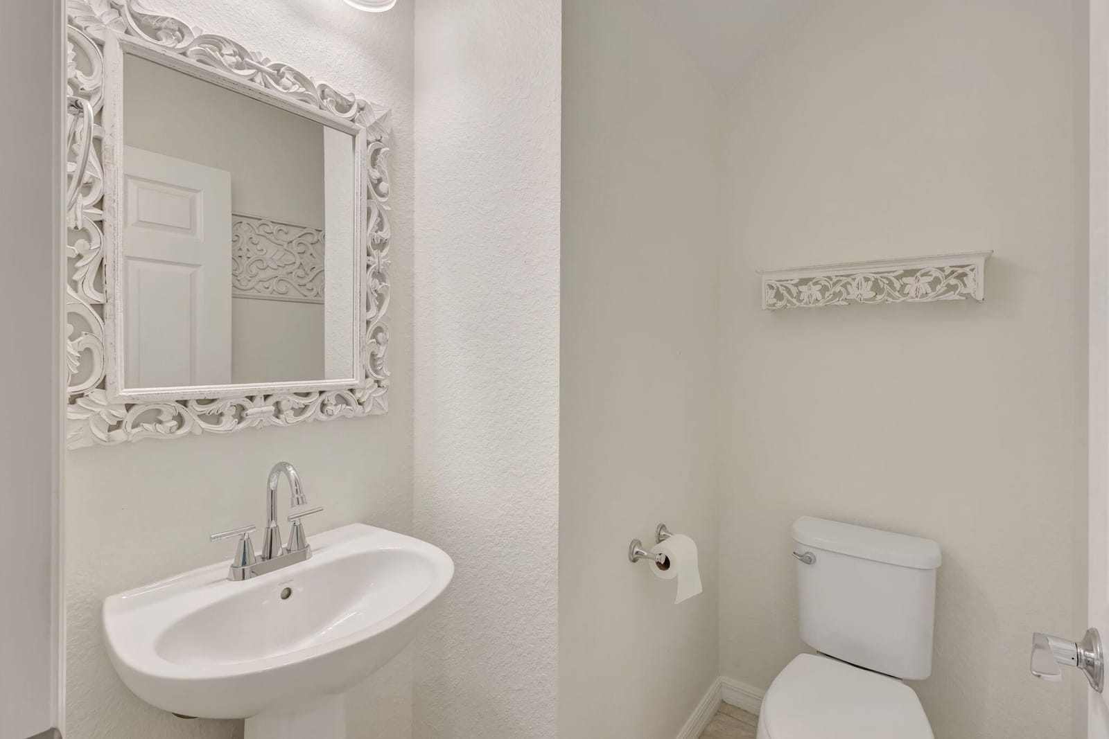 593 SE Monet Drive, Port St. Lucie, FL 34984 photo 23