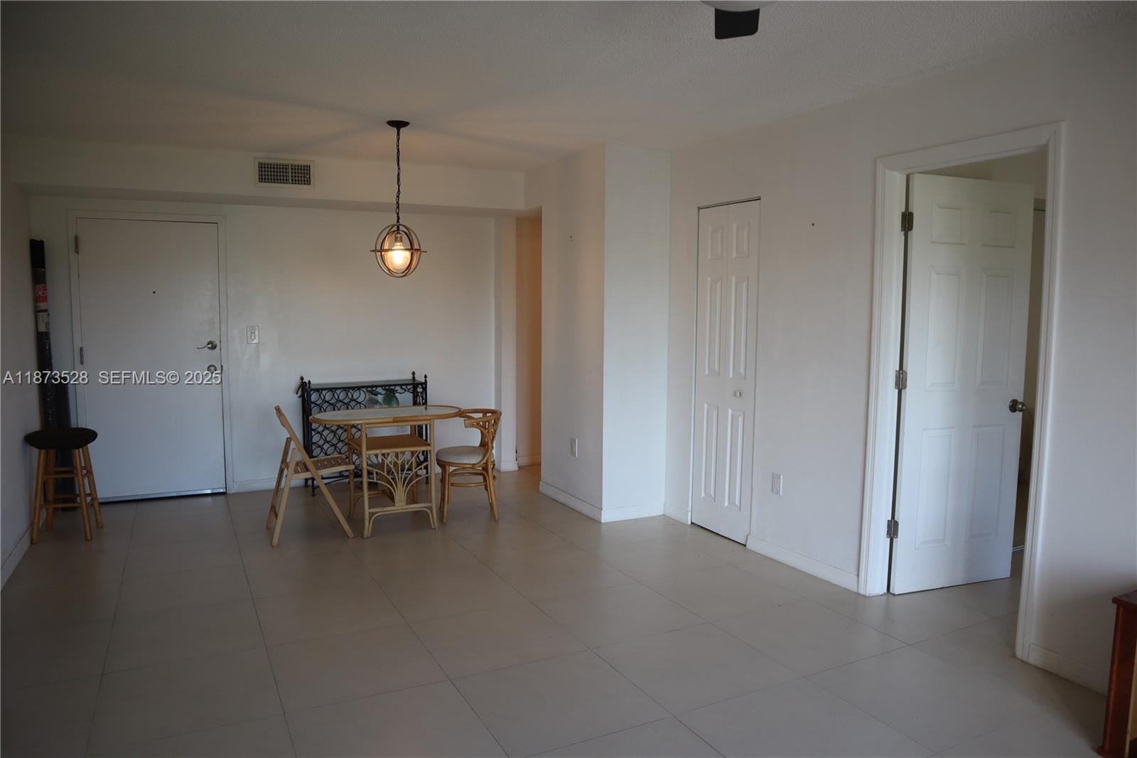 4705 NW 7th Street 404-7, Miami, FL 33126 photo 2