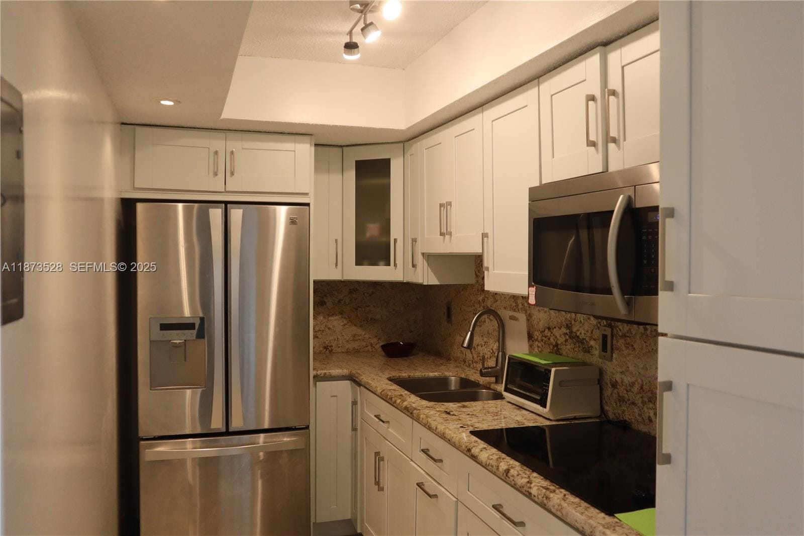 4705 NW 7th Street 404-7, Miami, FL 33126 photo 3