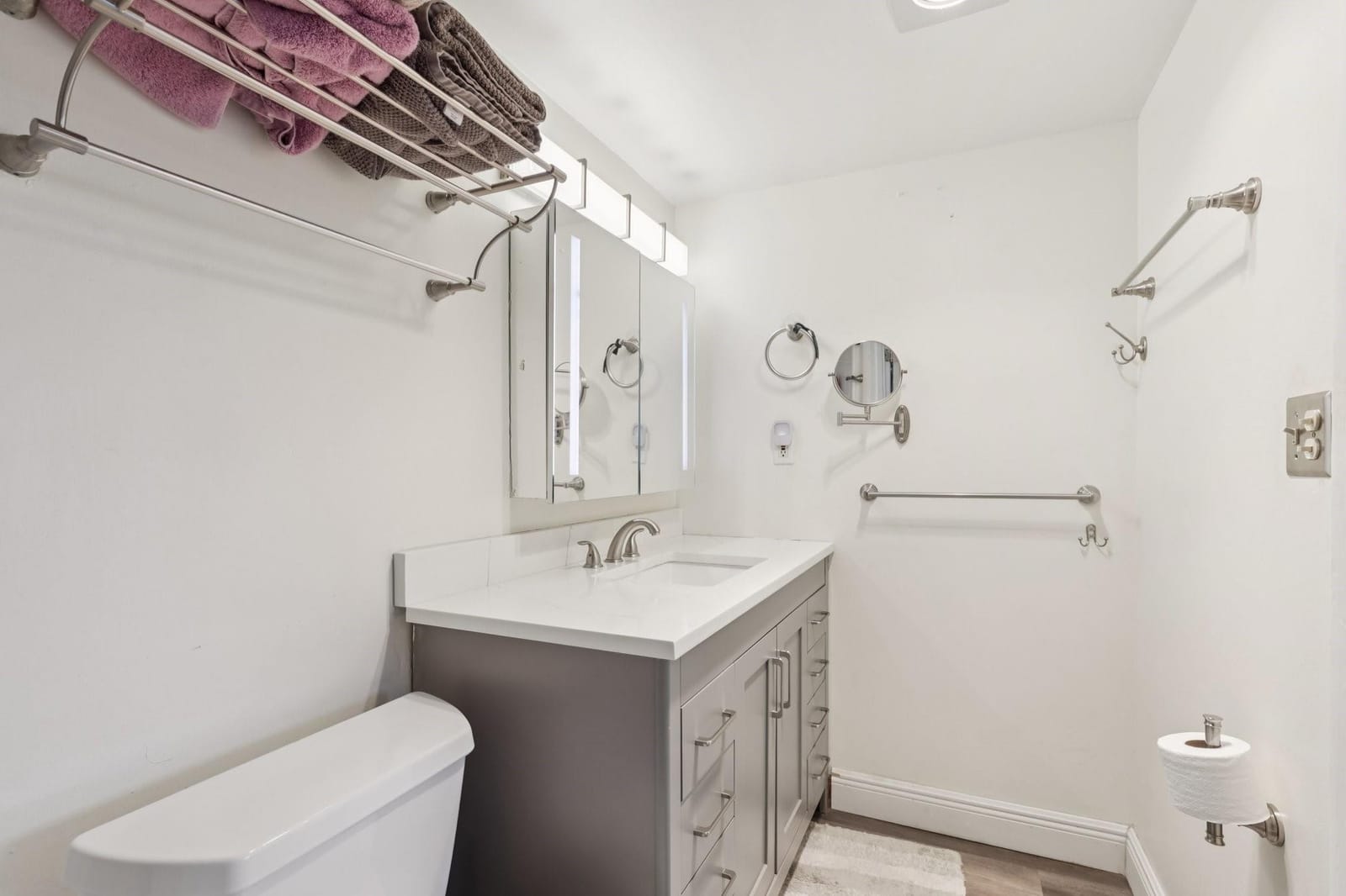 1024 SE 4th Avenue 204, Dania Beach, FL 33004 photo 25