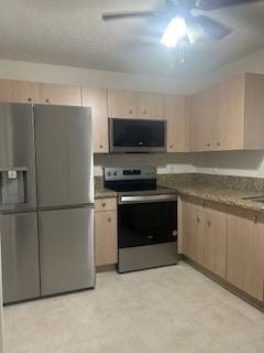 9898 Kamena Circle 9898 — photo 3
