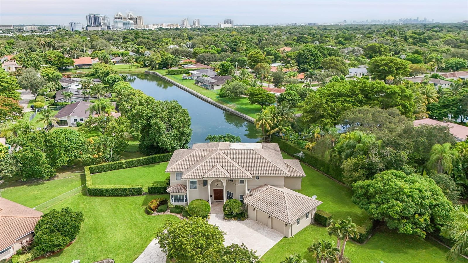 11001 SW 75th Court, Pinecrest, FL 33156