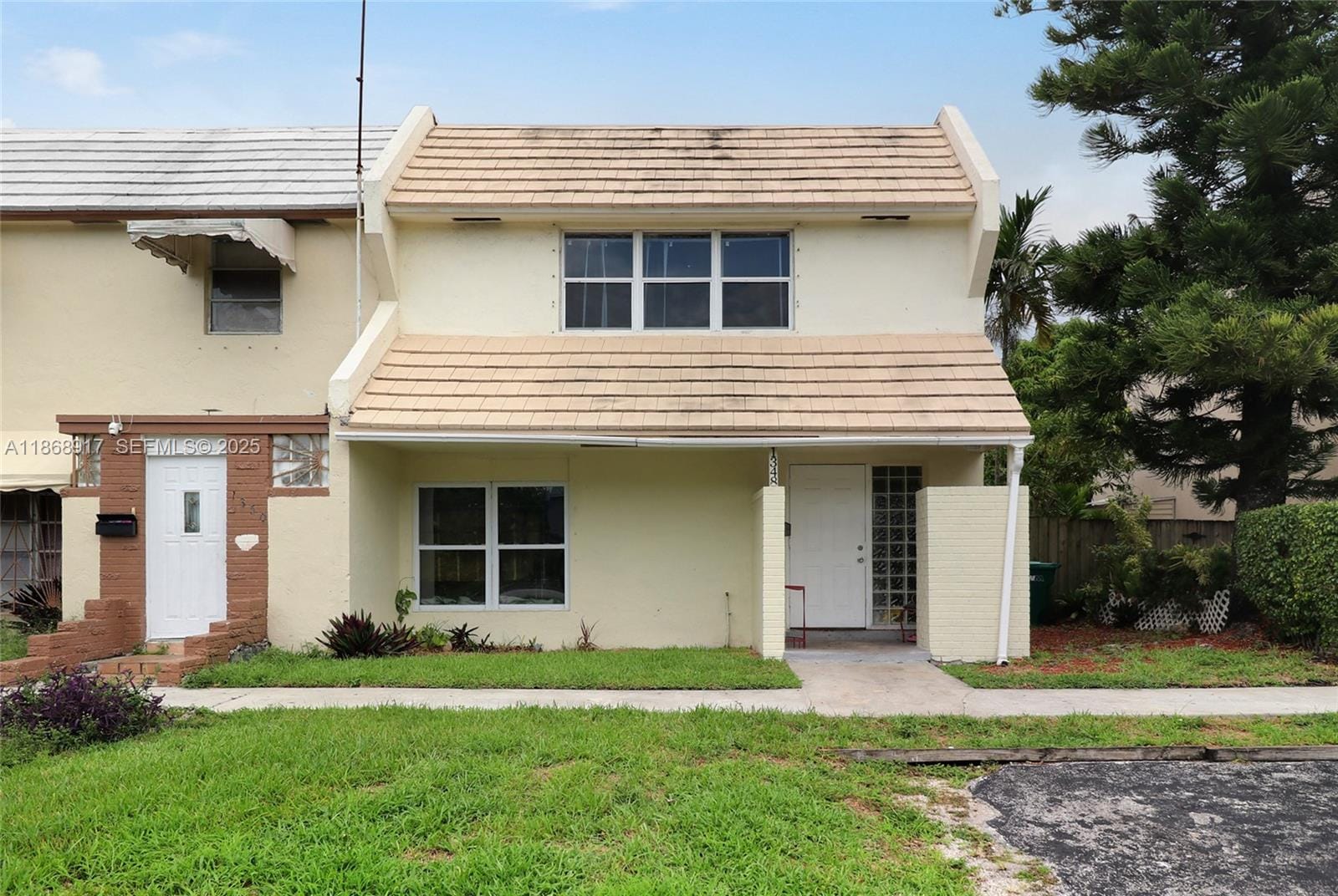 1348 Seaview Drive, North Lauderdale, FL 33068