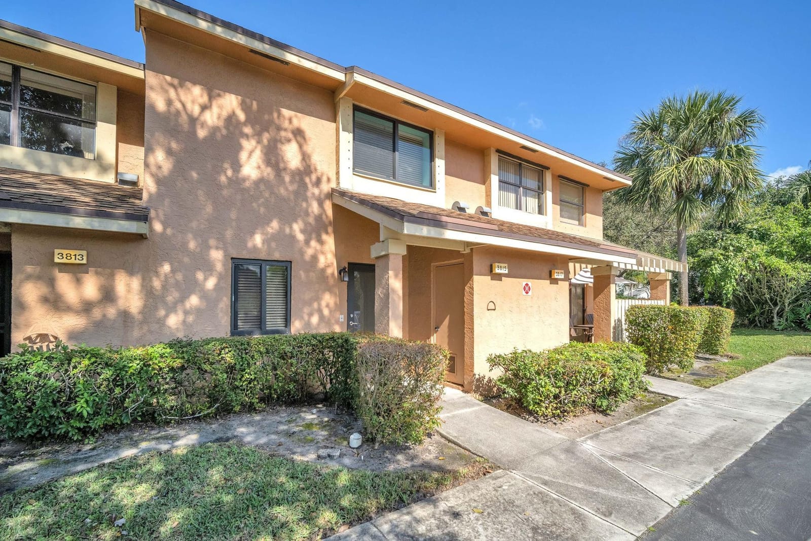 3815 Carambola Circle 28108 — photo 2
